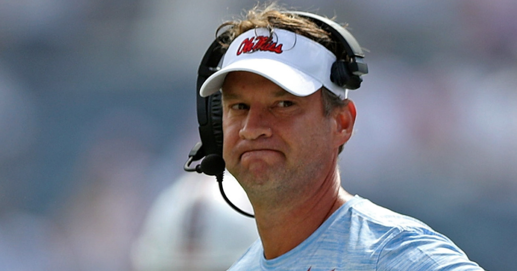 lane-kiffin-heaps-praise-on-linebackers-after-calling-them-question-mark-before-season