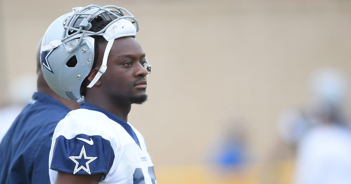 Michael Gallup exits Cowboys-Buccaneers with left ankle injury