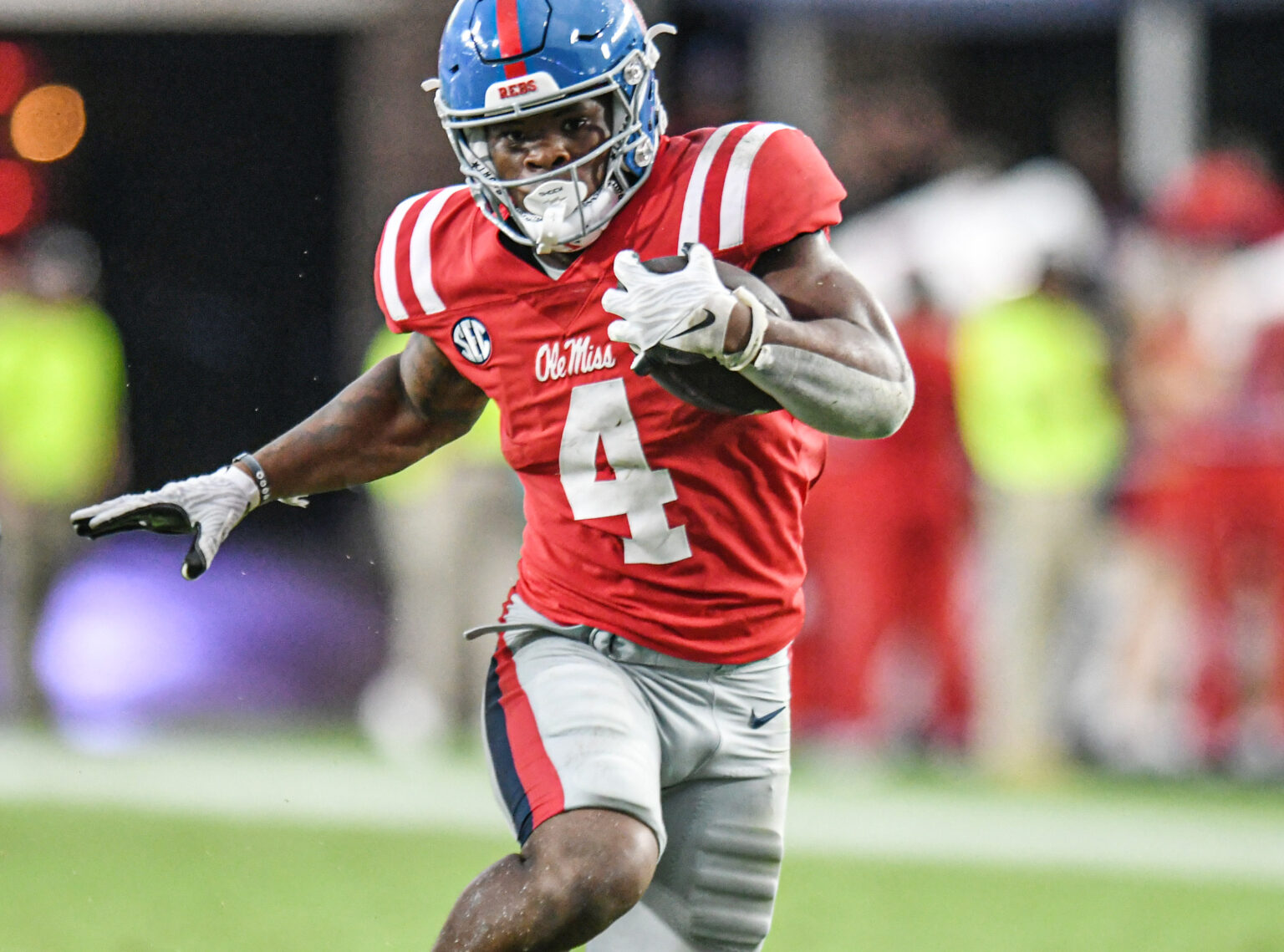 Ole Miss football dominates Central Arkansas, 593