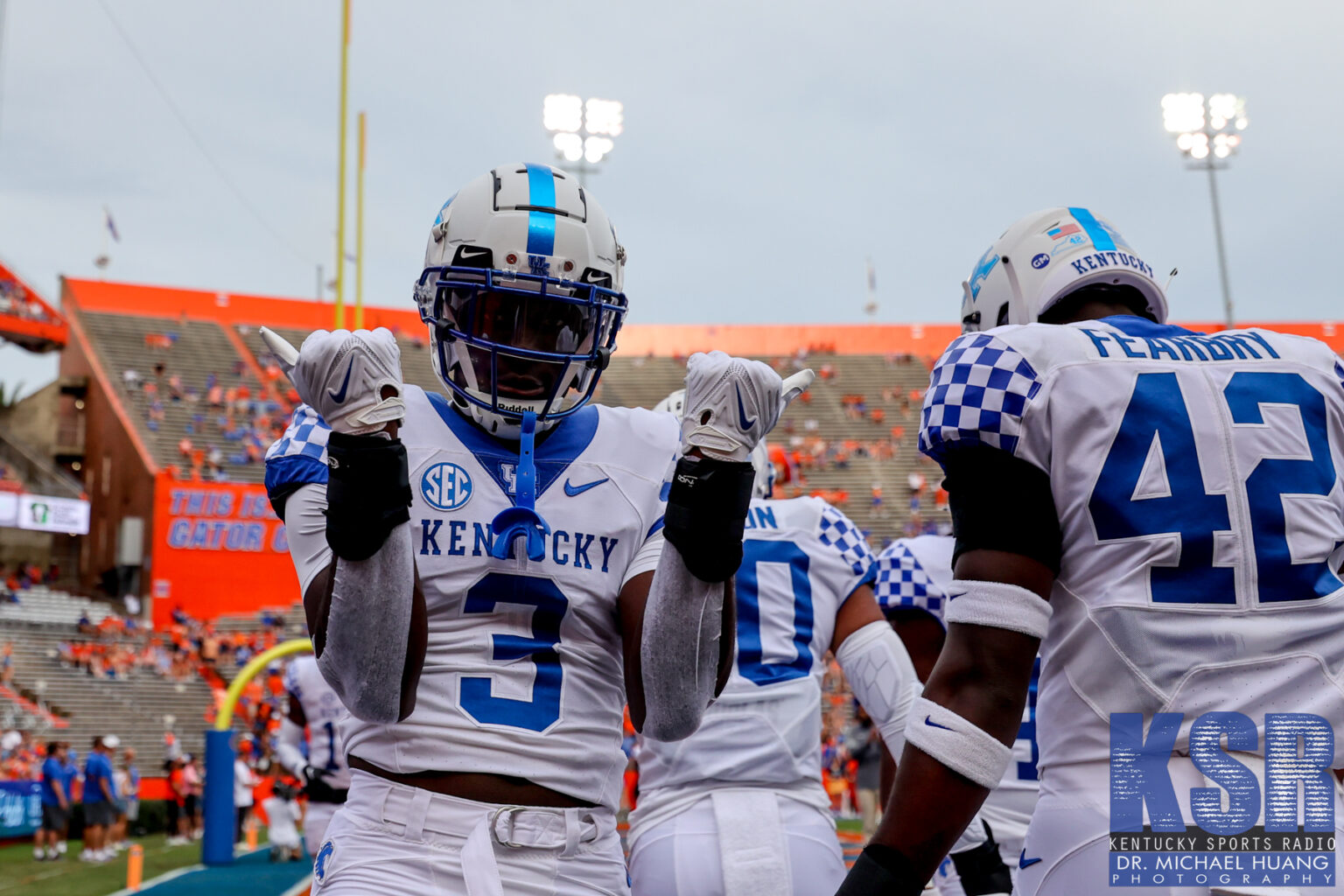 8 Lessons Learned from the Kentucky Football Media Guide On3