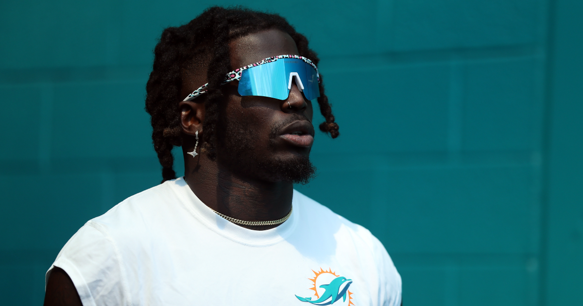 Why Dolphins' Tyreek Hill doesn't mind when Mike McDaniel calls him out