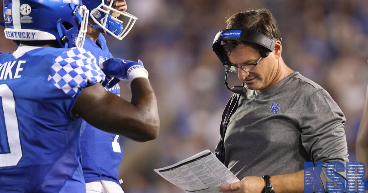 Walt Wells Believes Mark Stoops Is Best Football Coach UK Has Ever Had