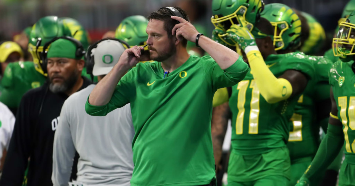 Dan Lanning discusses the development of Oregon's identity two weeks into the season