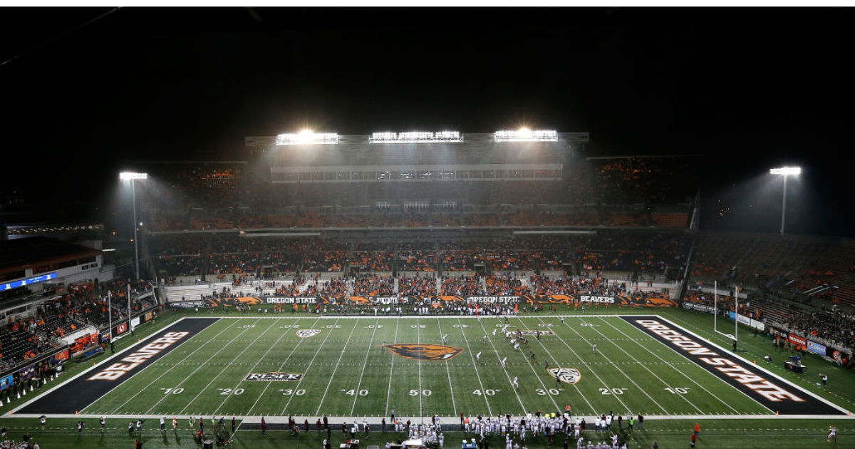 Corvallis power outage puts start of OregonOregon State game in