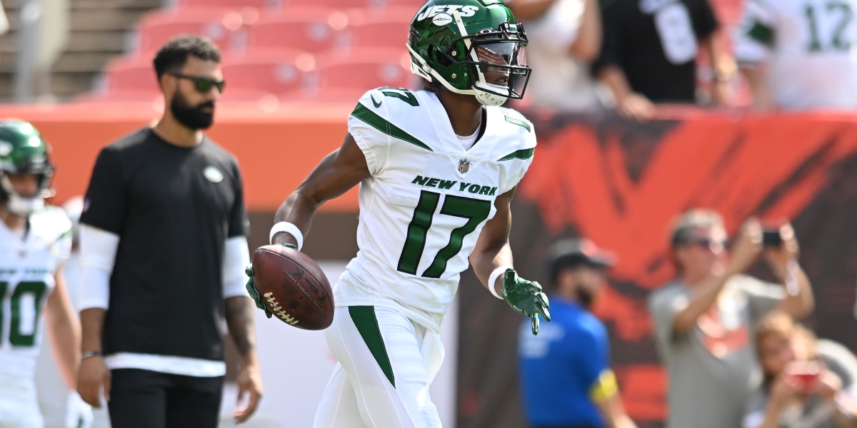 WATCH: Garrett Wilson Catches First NFL Touchdown For New York Jets In ...