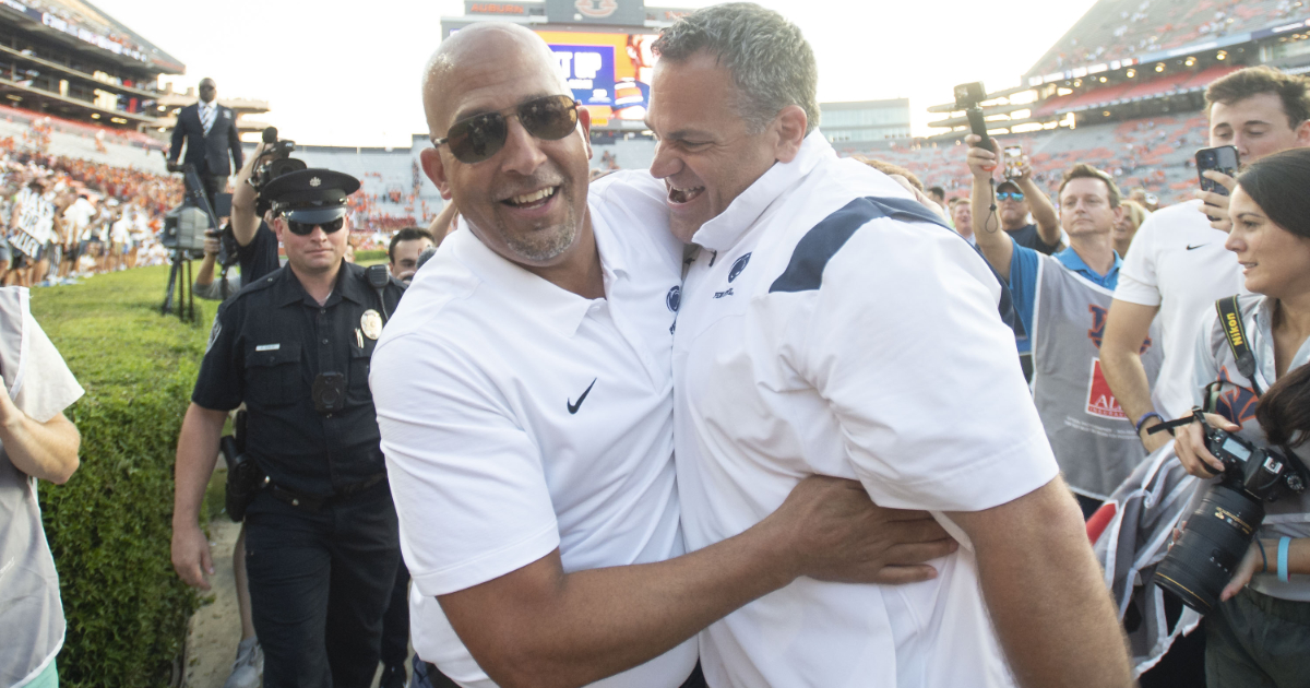 WATCH: Eli Manning presents Penn State walk-on Barney Amor a full