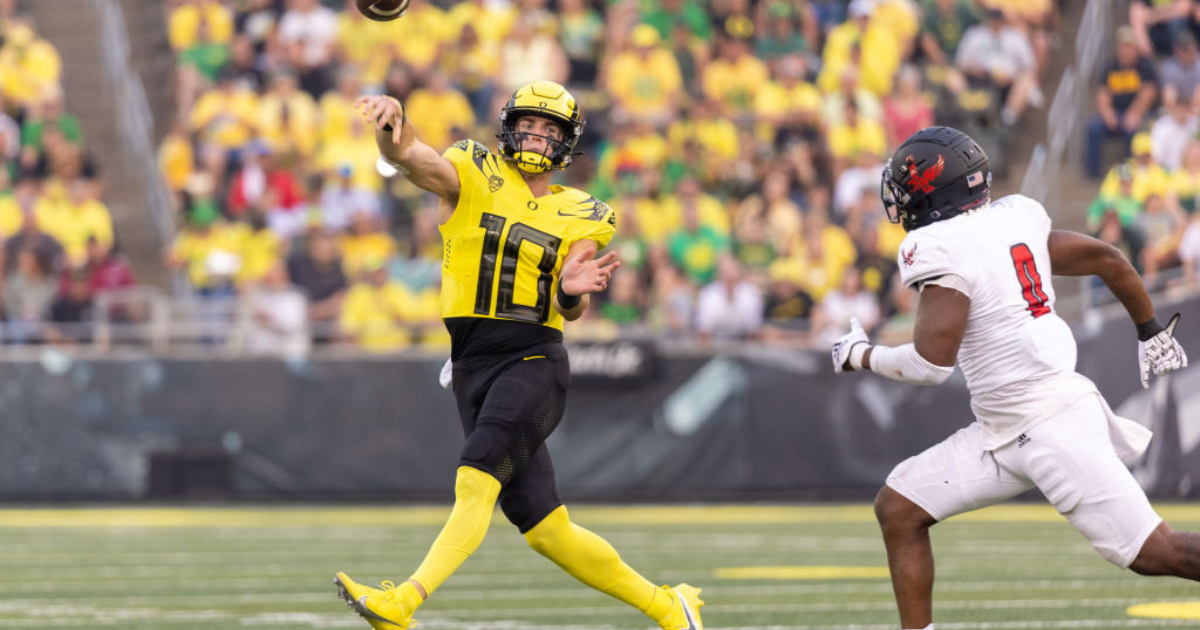 How the Bo Nix injury has impacted the Oregon offense