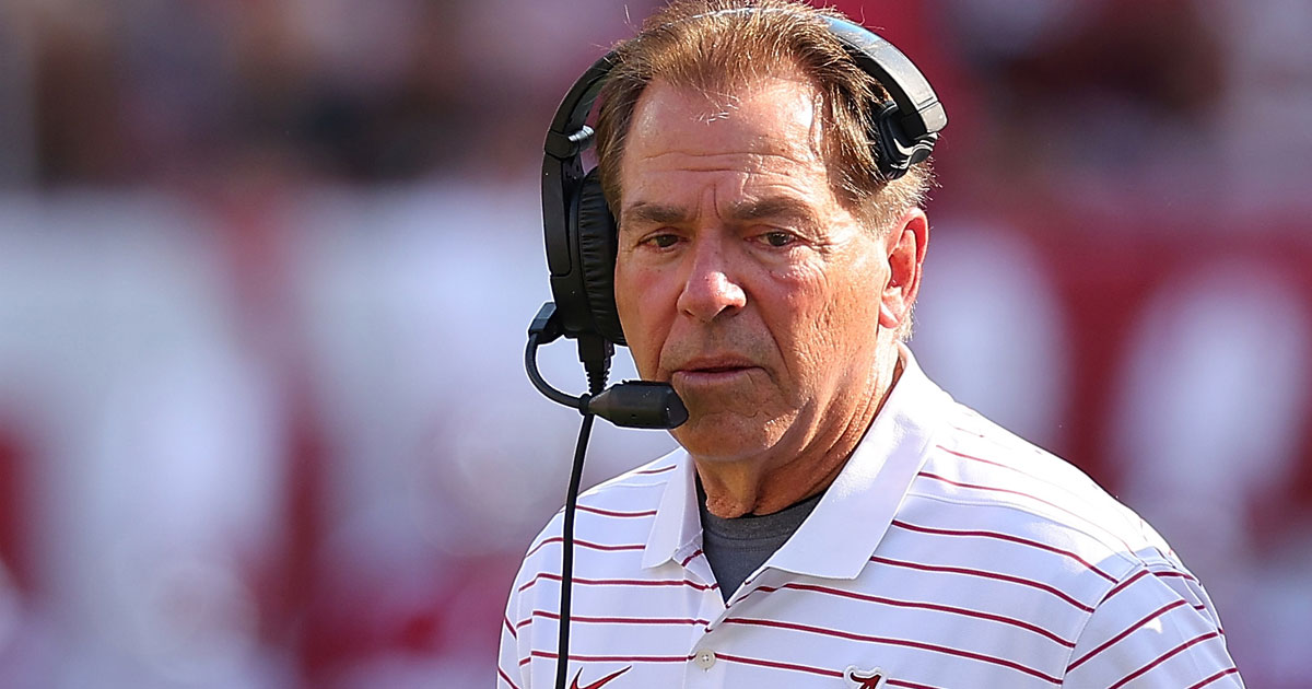 Nick Saban: Social Media Something Alabama Helps Players With