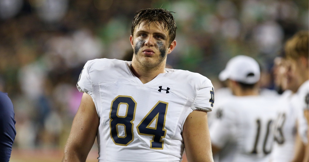 Notre Dame TE Kevin Bauman to miss rest of season with torn ACL