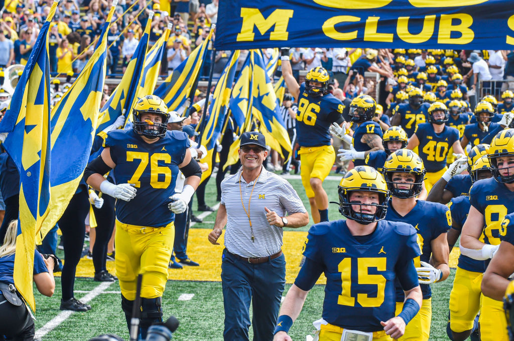 Michigan football fans will need Peacock to watch Saturday's season opener  : r/MichiganWolverines