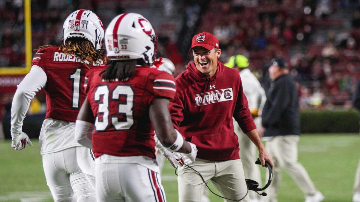 How trash helped bring the Gamecock football team closer together