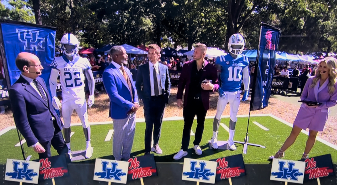 college-gameday-sec-nation-split-on-kentucky-at-ole-miss-on3