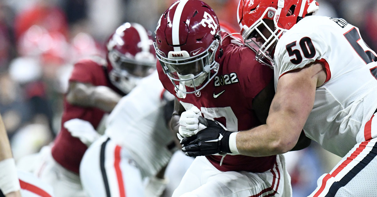 Alabama LB Demouy Kennedy injured late in win over Arkansas