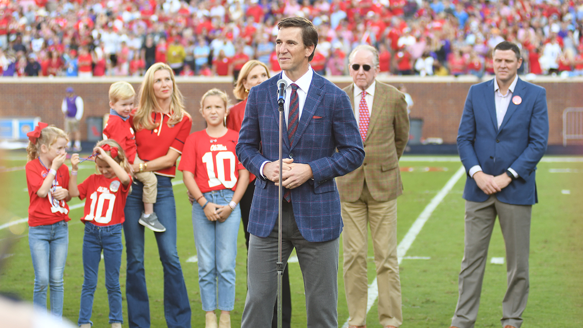 Eli Manning is third Rebel to have jersey retired at Ole Miss