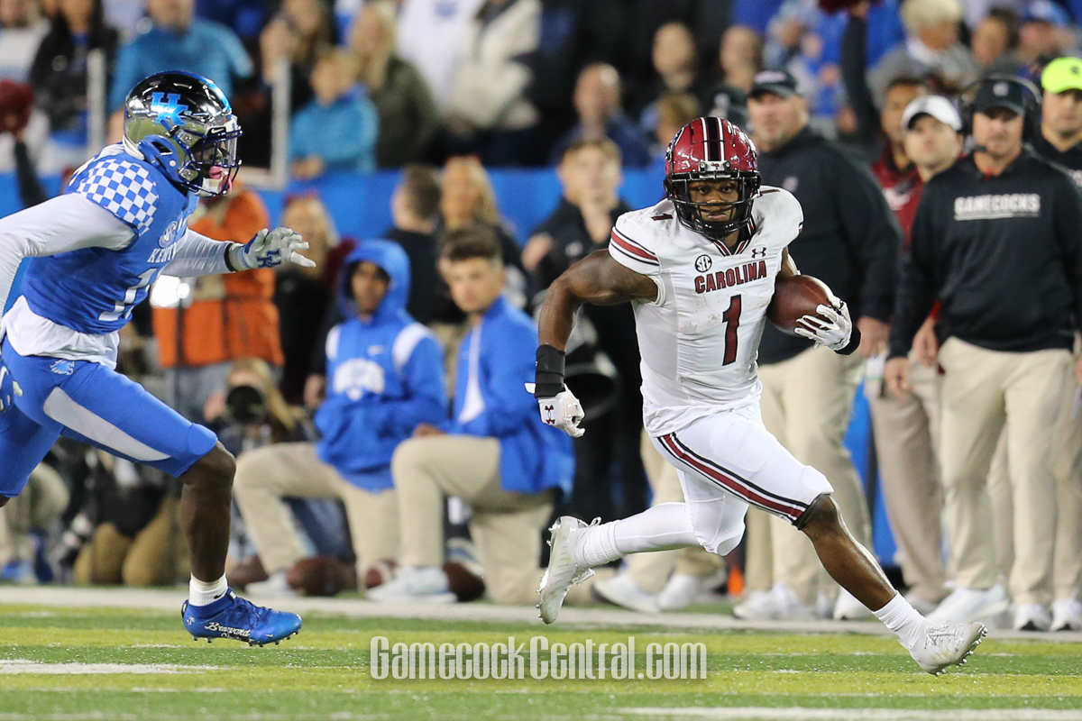 South Carolina Football: MarShawn Lloyd Enters Transfer Portal