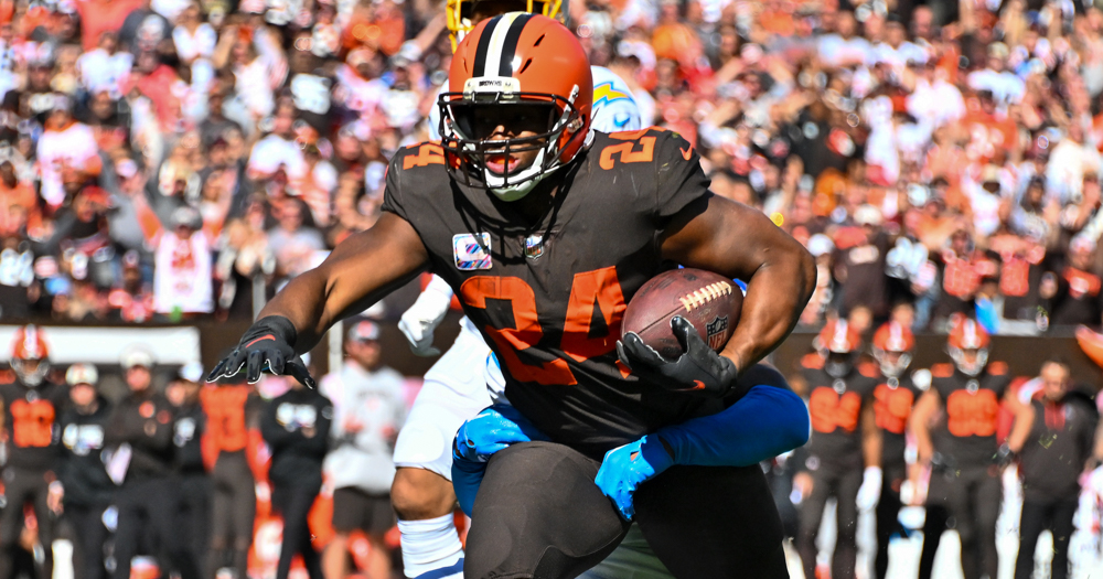 Terrell Davis says Cleveland Browns' Nick Chubb among best NFL backs