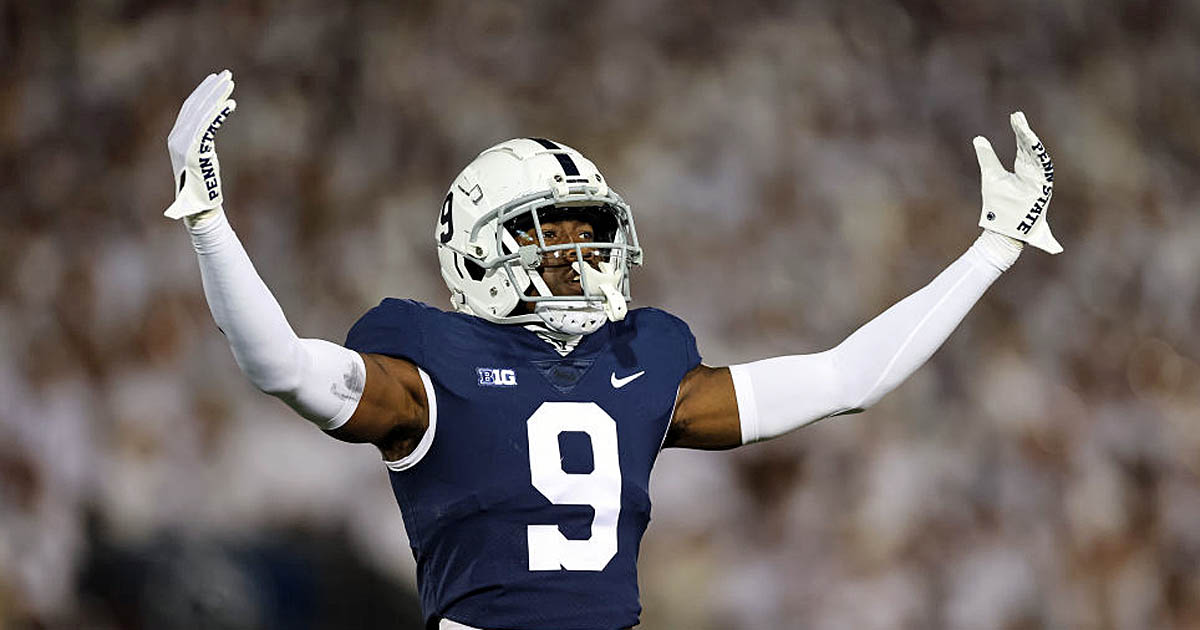 Penn State football players make award semifinalists list