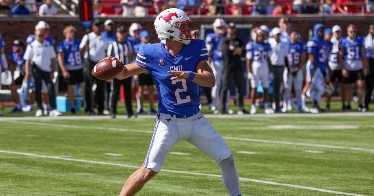 SMU QB Preston Stone makes most of snaps vs. Cincinnati