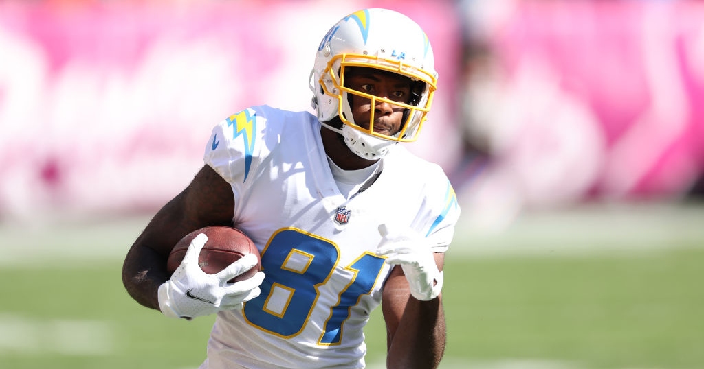 Los Angeles Chargers update the injury status of one of their star  defenders - On3