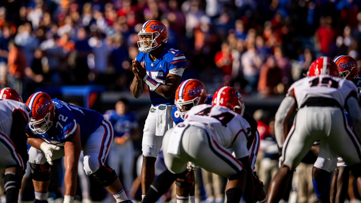 Gators, Dawgs pick up option in Jacksonville through 2025