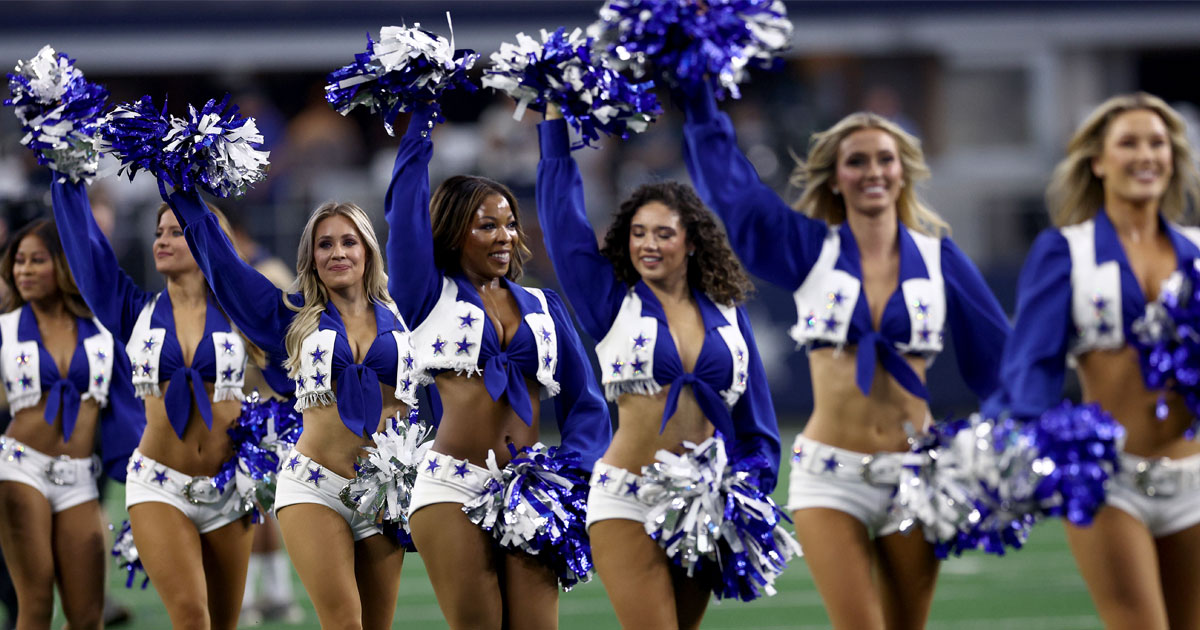 Cowboys cheerleaders claim Packers players disrespected them