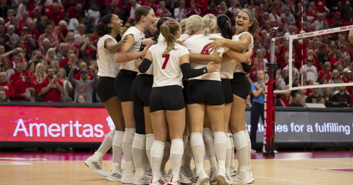 No. 1 Nebraska Volleyball Falls In Three Sets To No. 5 Wisconsin