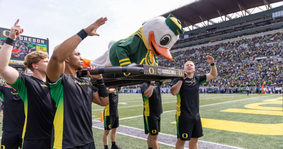 October 29 Cal-Oregon Game To Kick Off At 12:30 PM - California