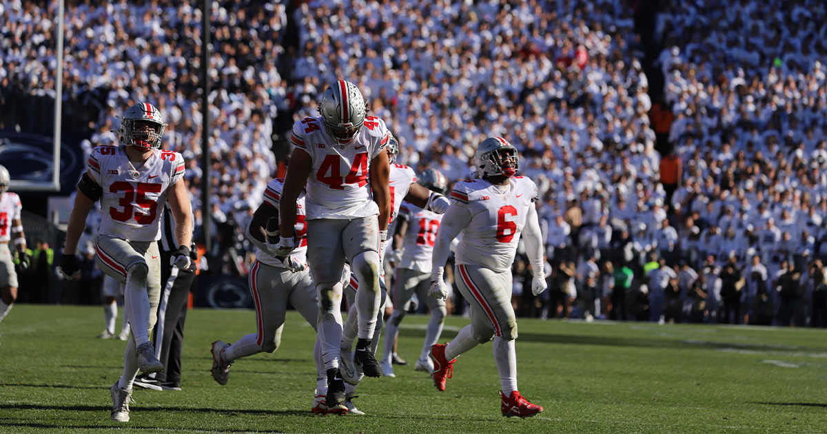 Ohio State: Buckeyes Move Up In AP Poll With USC Loss