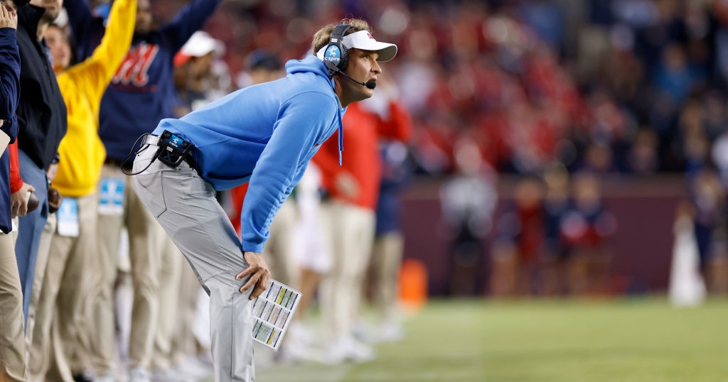 Lane Kiffin Trolls Jimbo Fisher After Texas A M Win Maybe Jimbo Has A Joker Outfit For Me On3