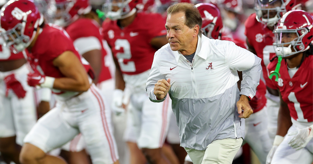 College football power rankings 2022: Alabama Crimson Tide take No. 1,  Michigan Wolverines come in at No. 5, College Football