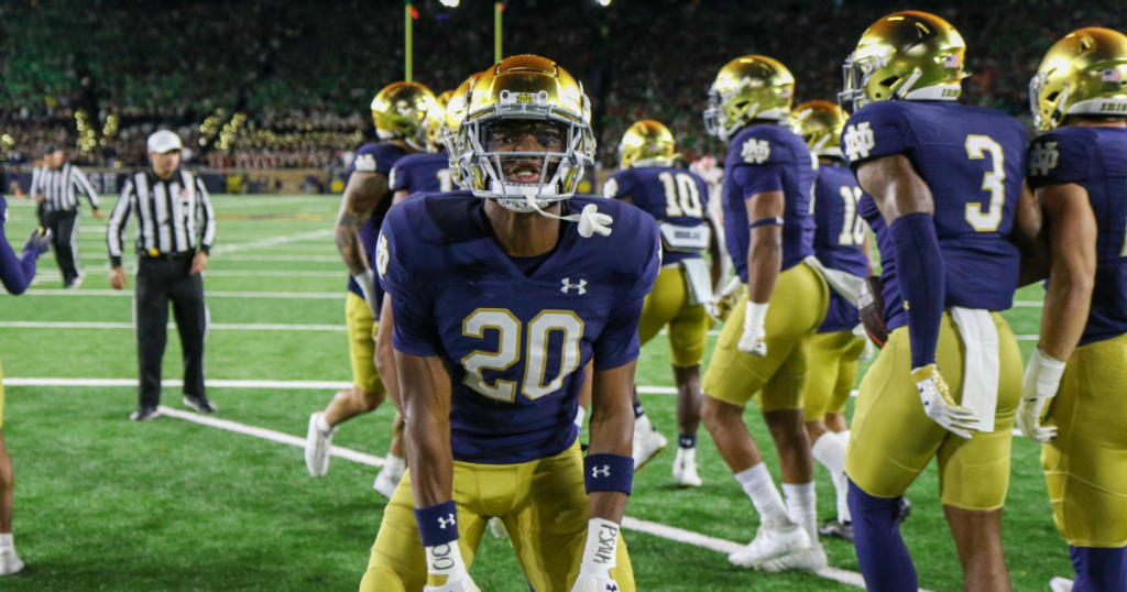 Notre Dame cornerback Benjamin Morrison