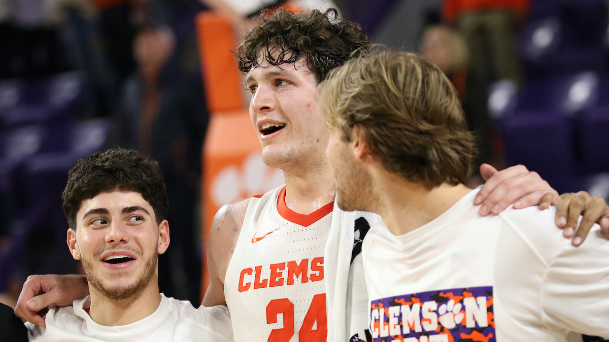 Clemson vs. South Carolina How to watch, odds, predictions from ESPN