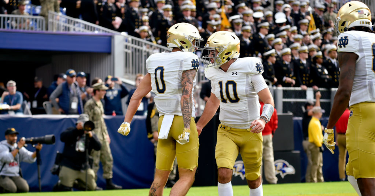 Louisville Cardinals climb AP Top 25 poll after win vs Notre Dame