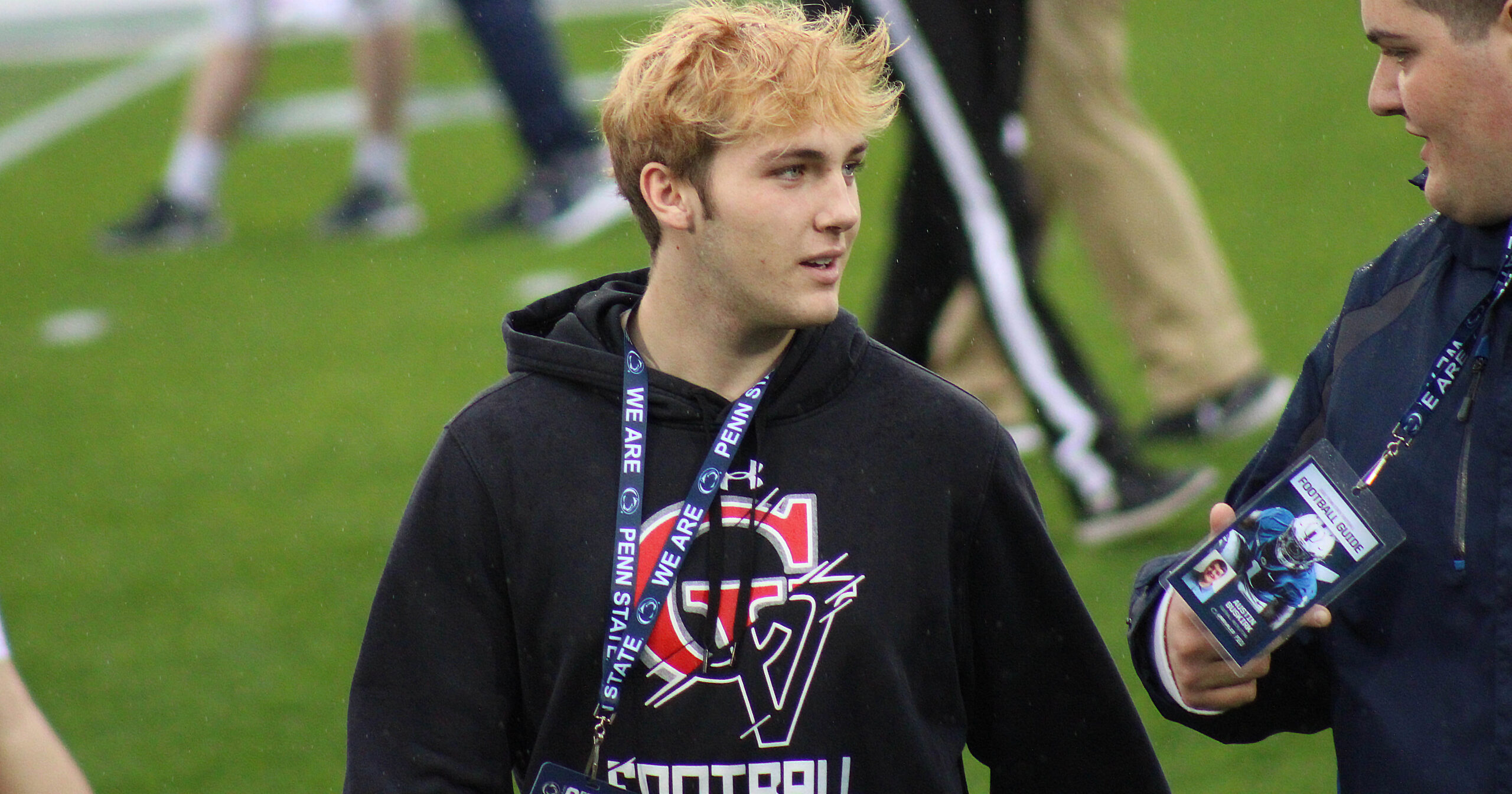 Wide receiver Griffin Huffman