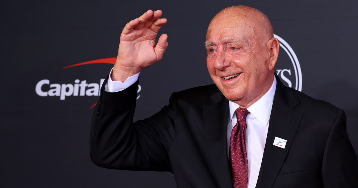 Dick Vitale signs multi-year contract extension with ESPN