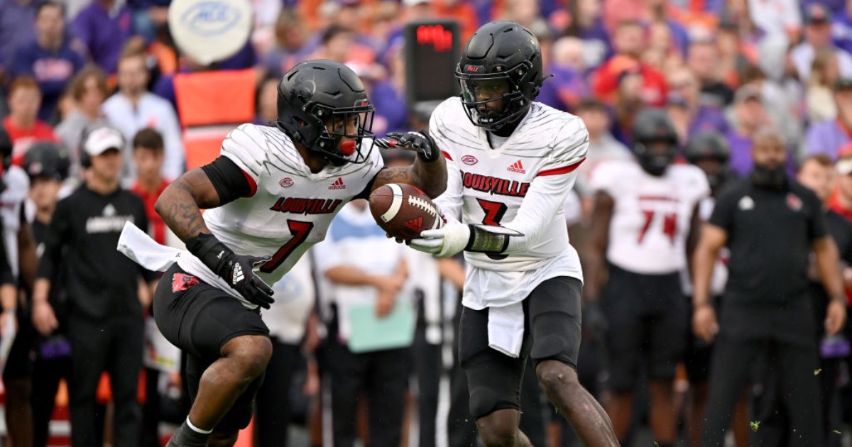 College Football Playoff Committee ranks Louisville football 25th