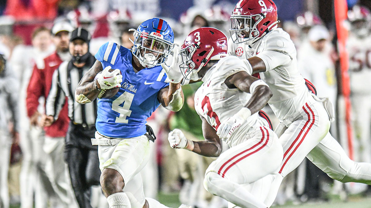 Ole Miss needs tune out the cold temps at Arkansas