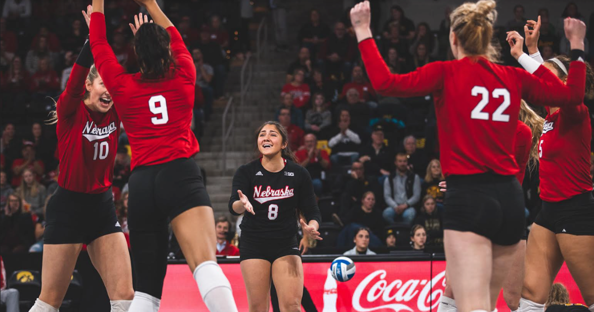 Nebraska Volleyball Crushes Iowa On The Road In A Sweep