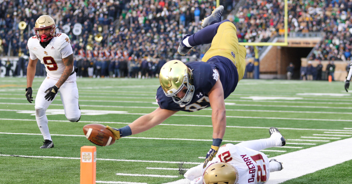 Where Notre Dame TE Michael Mayer ranks among all FBS TEs per PFF