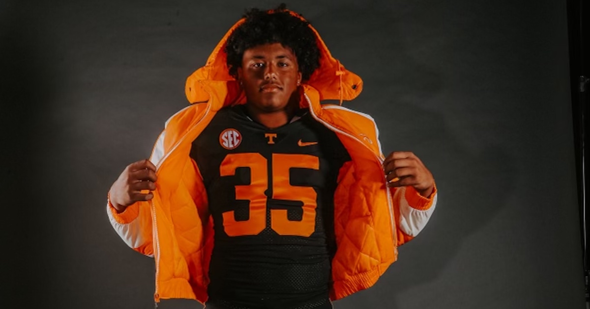 5-star DL Daevin Hobbs signs with Tennessee (Profile/Highlights/Analysis)