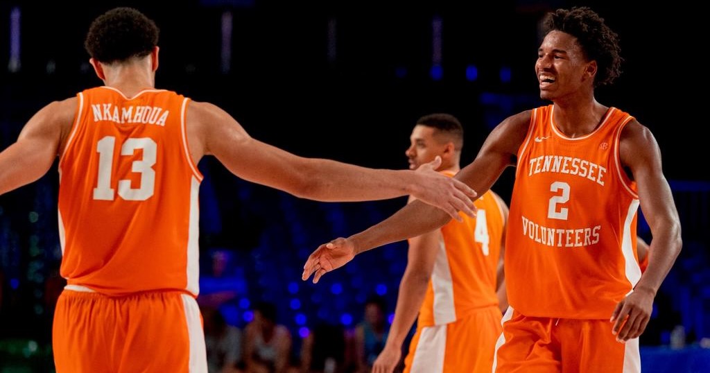 How to watch Tennessee vs. Kansas in Battle 4 Atlantis title game