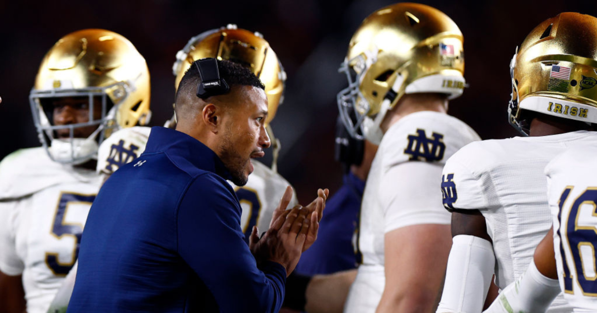 Bowl projections for Notre Dame Football have Irish taking on the SEC - One  Foot Down