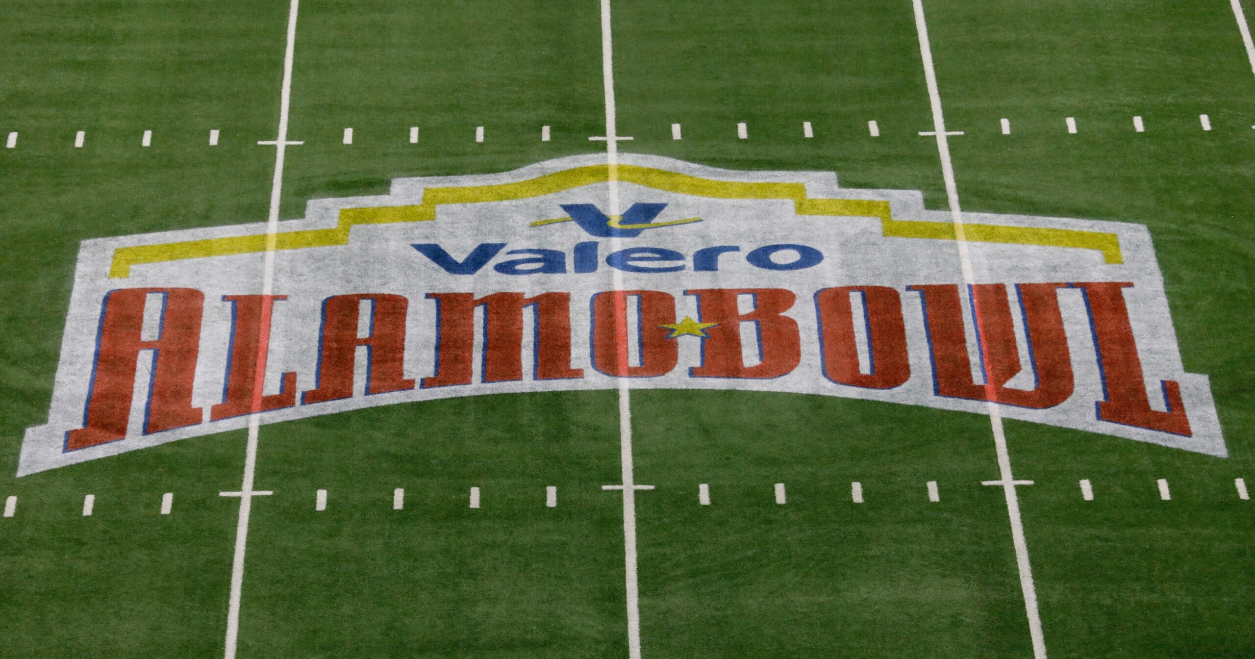 Texas, Washington slated to meet in Valero Alamo Bowl On3