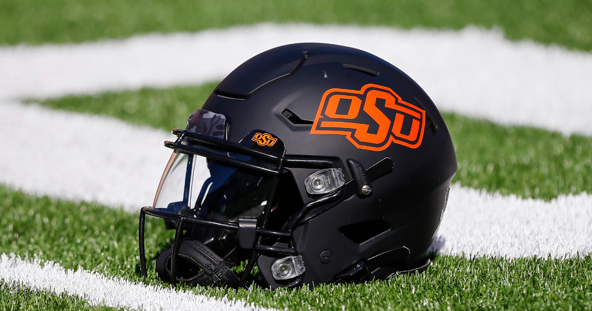 Oklahoma State Lands Transfer WR De'Zhaun Stribling