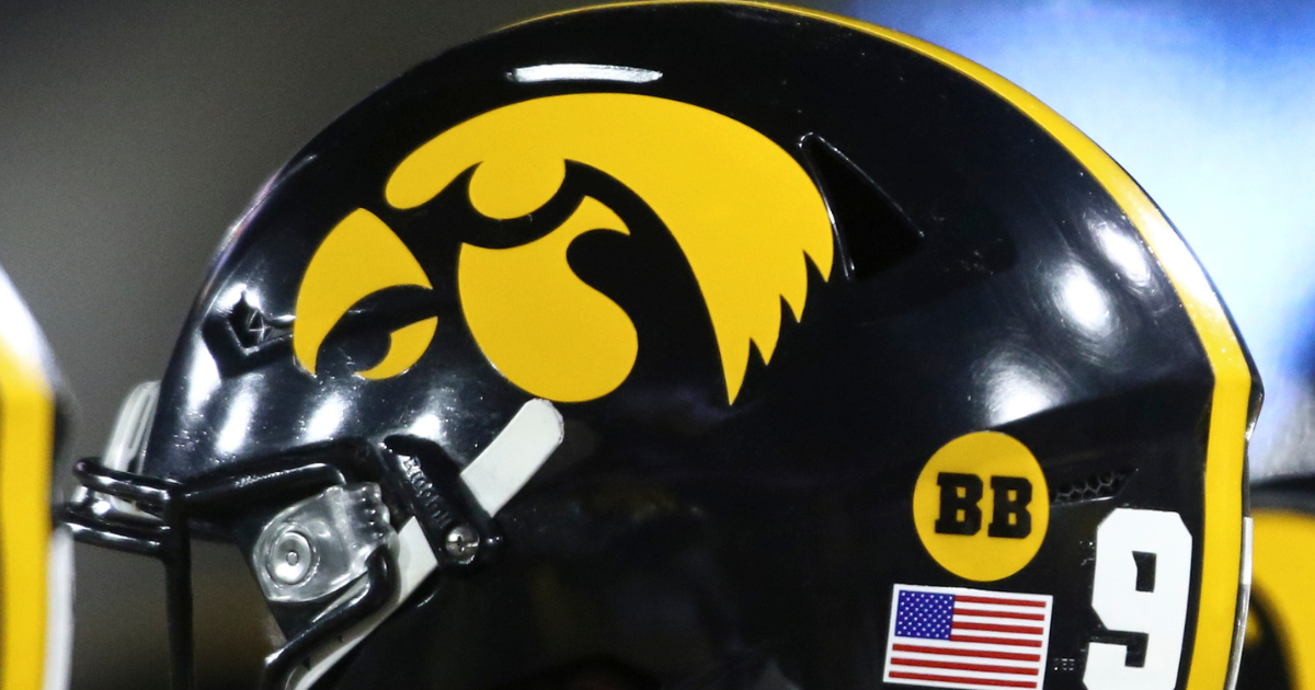 Iowa DB Terry Roberts has entered the transfer portal - On3