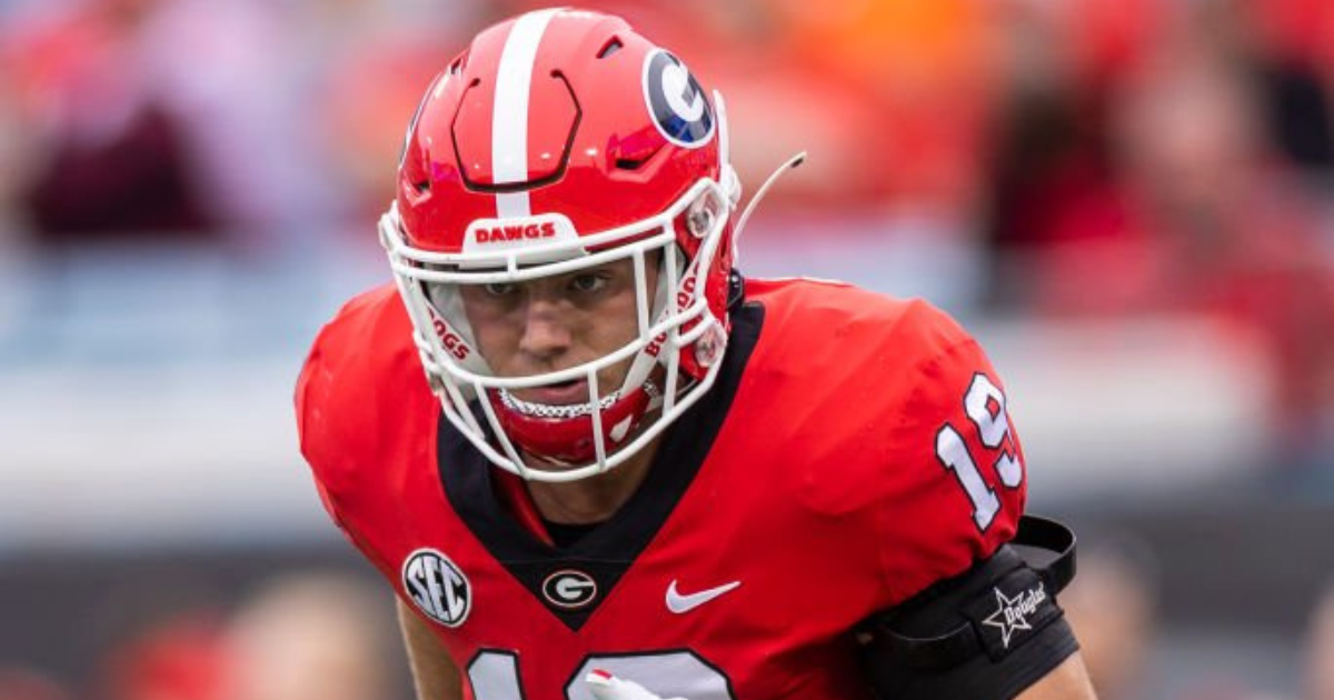 How Brock Bowers brings out the best in Georgia football: 'I call him  Captain America' – 95.5 WSB