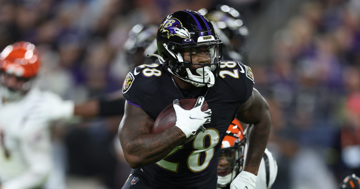 Baltimore Ravens sign RB Mike Davis to one-year deal - ESPN