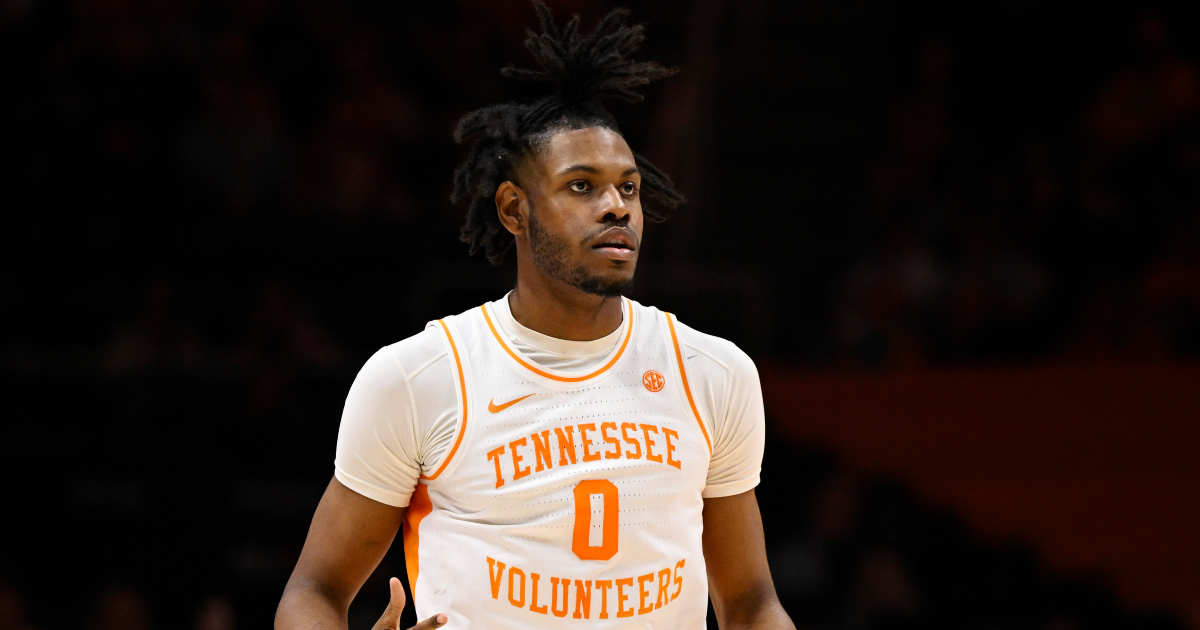 Rick Barnes: Tennessee center Jonas Aidoo dealing with an injury