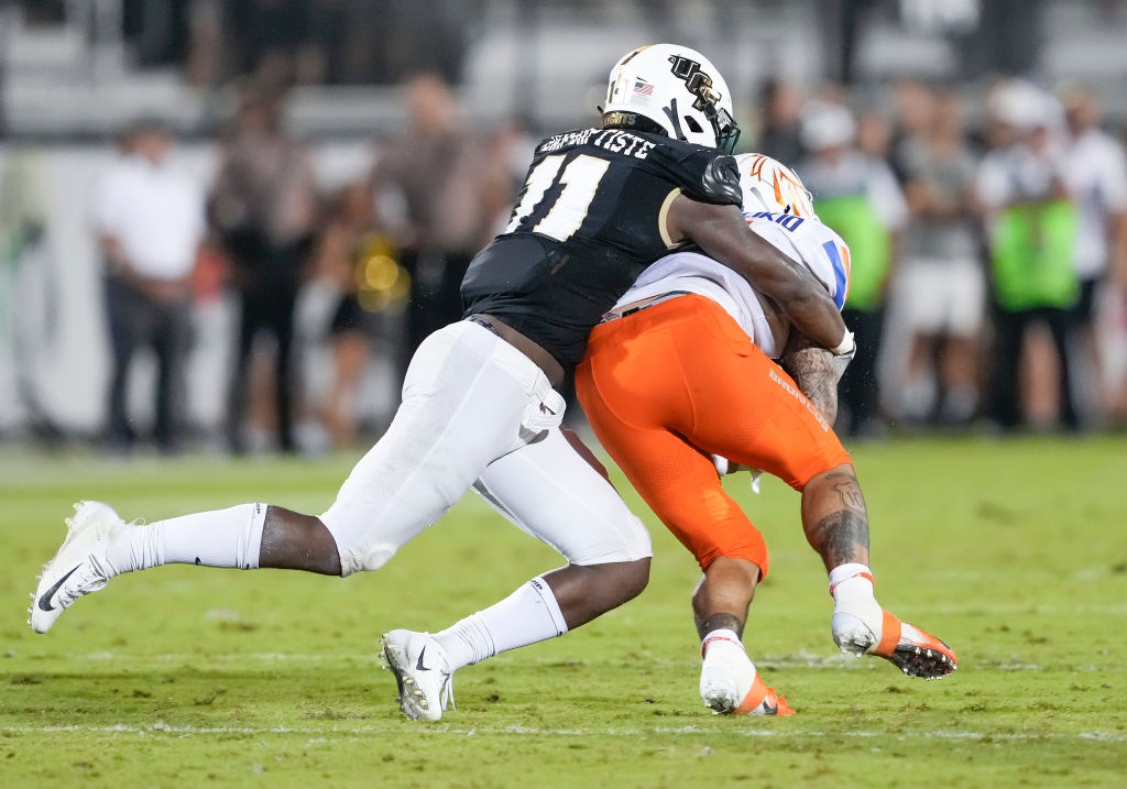 UCF linebacker Jeremiah JeanBaptiste commits to Ole Miss On3