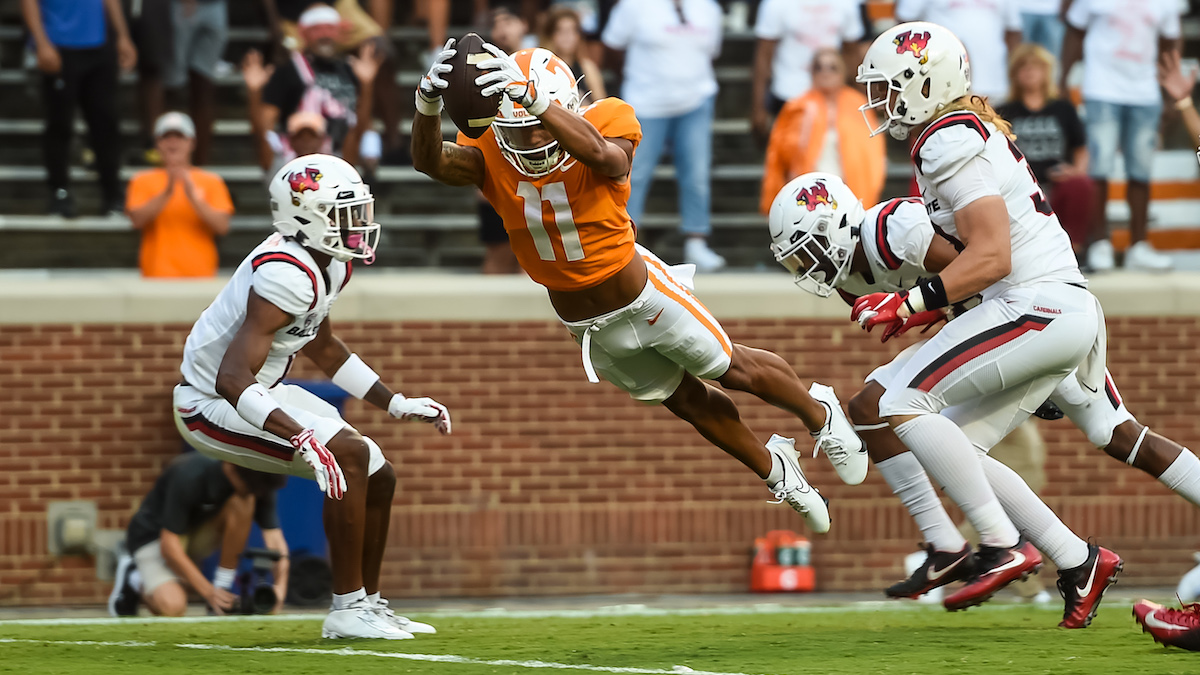 Jalin Hyatt describes how he grew into more of a leader in Tennessee's ...